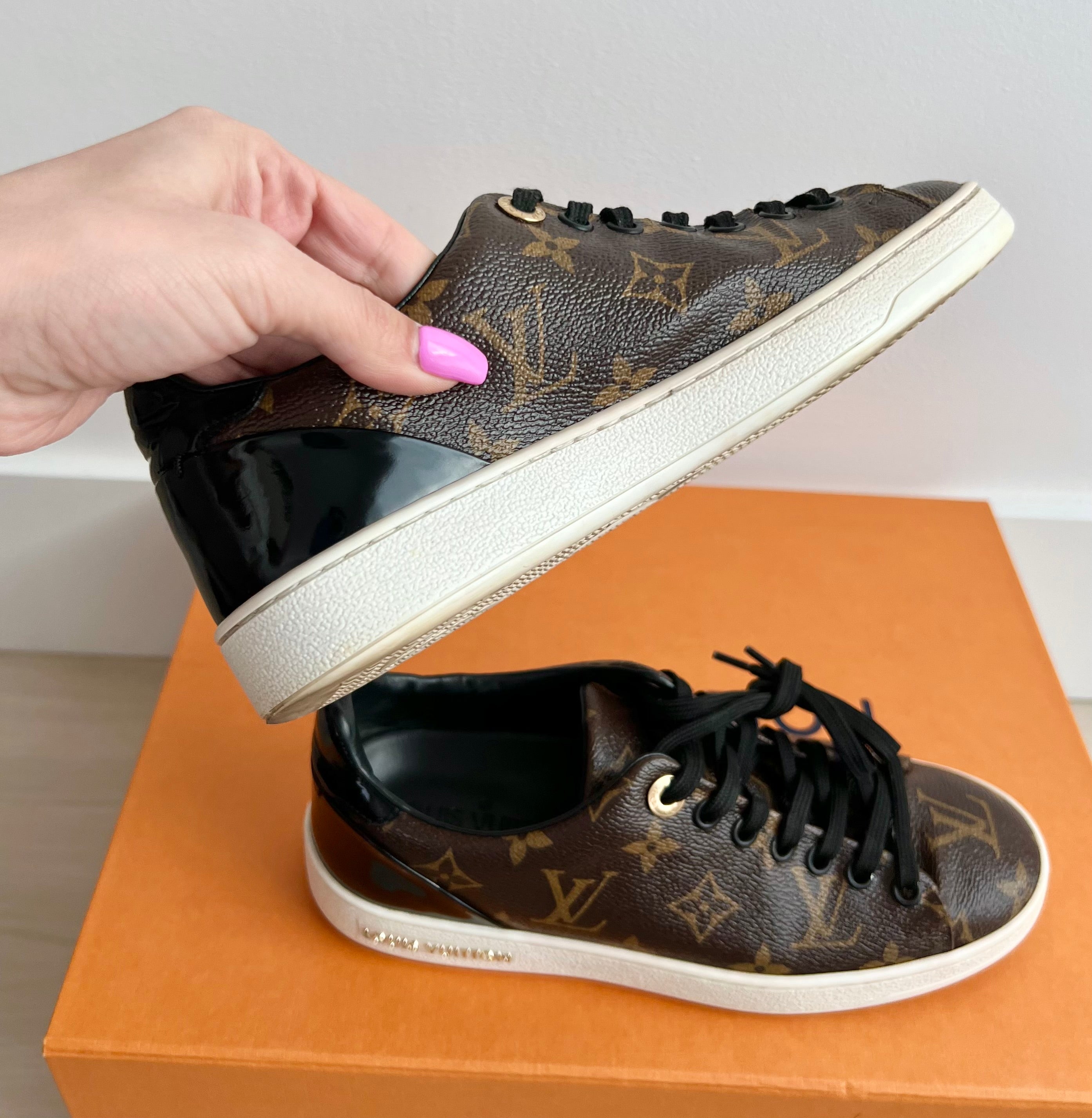 Louis Vuitton Front Row Sneakers