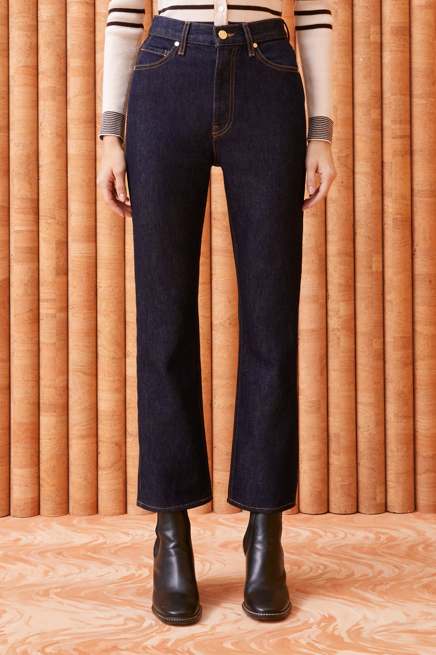 The Cropped Agnes Jean - Tigris Rigid Wash