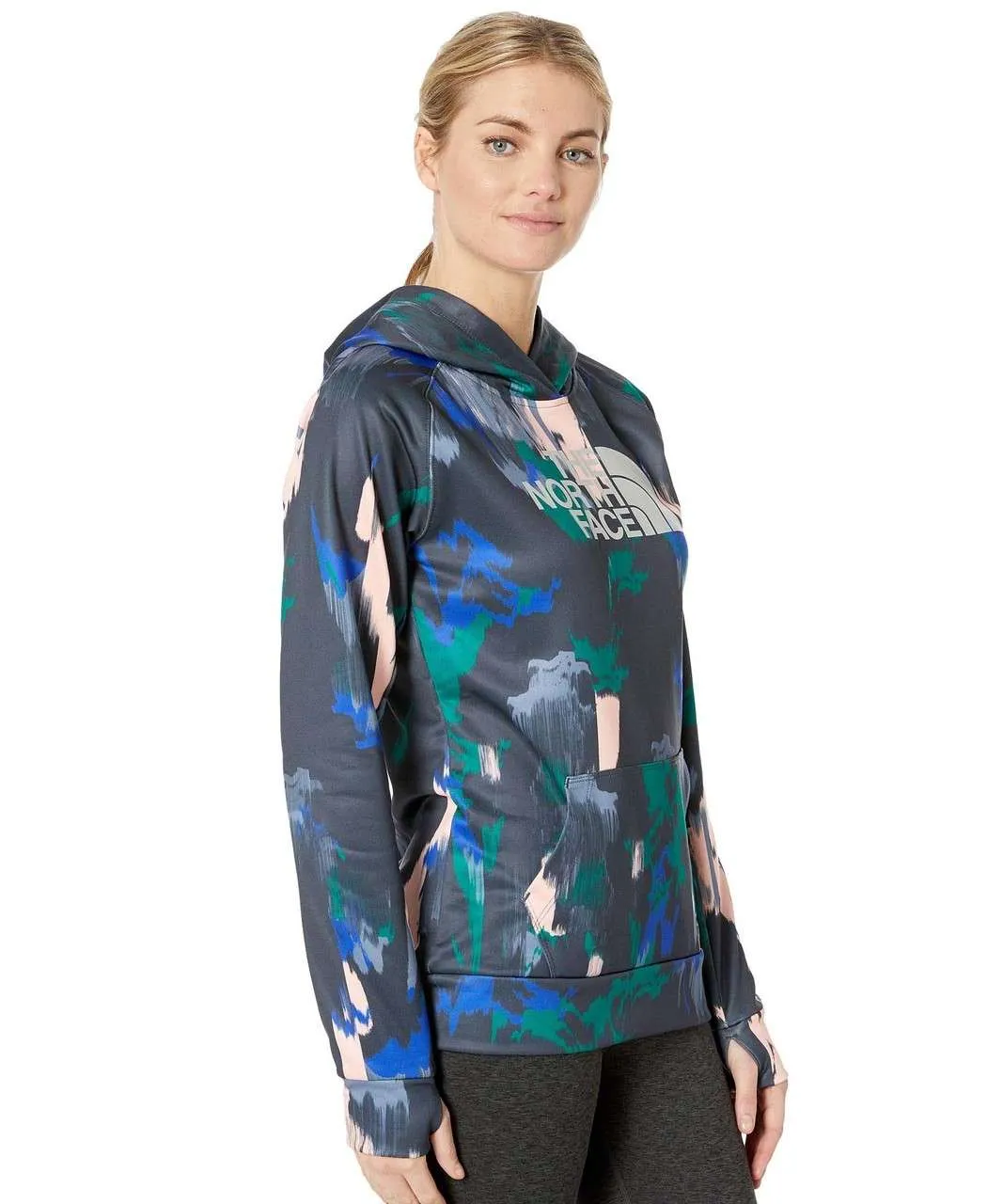 The North Face Women’s Fave Half Dome Pullover Hoodie AZTEC BLUE CT GEODE PRINT/MINT BLUE