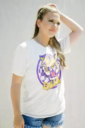 Vintage White Tiger Star Graphic Tee